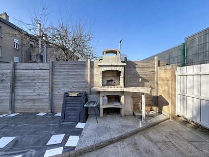 Moradia com 5 quarto(s) para venda em Luxembourg-Bonnevoie