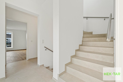 Moradia geminada com 3 quarto(s) para venda em Roodt-sur-Syre