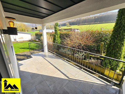 Moradia individual com 4 quarto(s) para venda em Ingeldorf