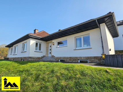 Moradia individual com 4 quarto(s) para venda em Ingeldorf