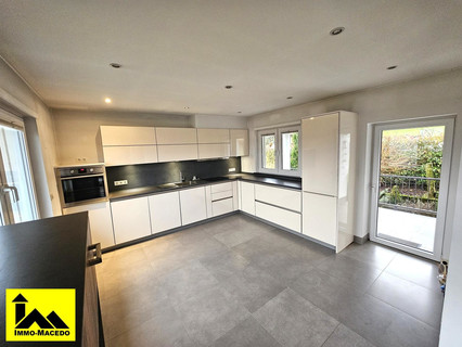 Moradia individual com 4 quarto(s) para venda em Ingeldorf