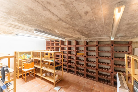 Casa de aldeia com 7 quarto(s) para venda em Senningen