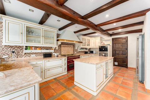 Casa de aldeia com 7 quarto(s) para venda em Senningen