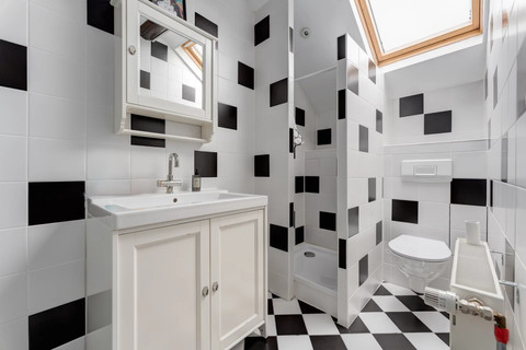 Casa de aldeia com 7 quarto(s) para venda em Senningen