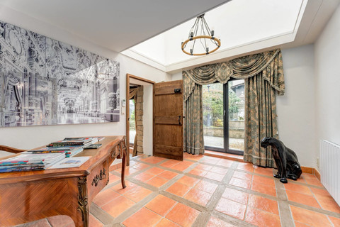 Casa de aldeia com 7 quarto(s) para venda em Senningen