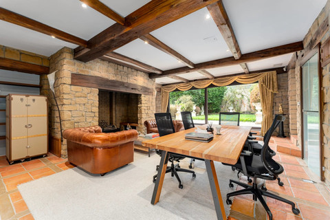 Casa de aldeia com 7 quarto(s) para venda em Senningen