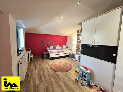 Moradia geminada com 5 quarto(s) para venda em Bettendorf