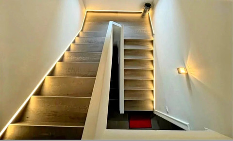 Moradia geminada com 4 quarto(s) para venda em Rumelange