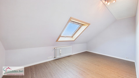 Moradia com 4  quarto(s) para venda em Greimerath