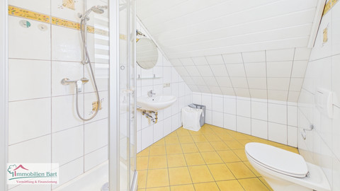 Moradia com 4  quarto(s) para venda em Greimerath