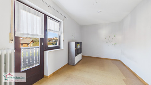 Moradia com 4  quarto(s) para venda em Greimerath