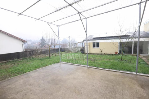 Moradia geminada com 4 quarto(s) para venda em Hussigny-Godbrange