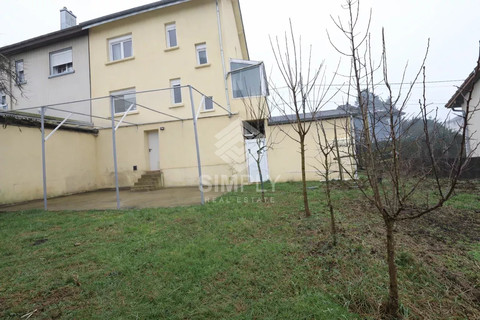 Moradia geminada com 4 quarto(s) para venda em Hussigny-Godbrange