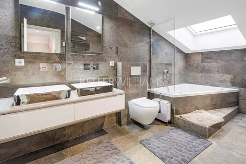 Apartment with 4 bedroom(s) to sell in Remich