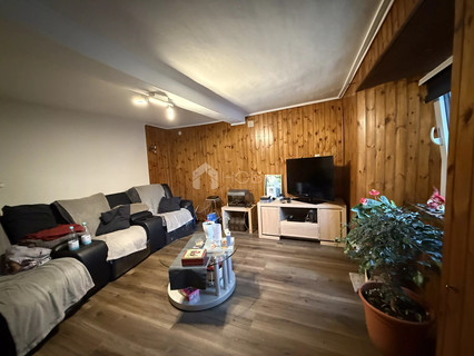 House with 6 bedroom(s) to sell in Basbellain