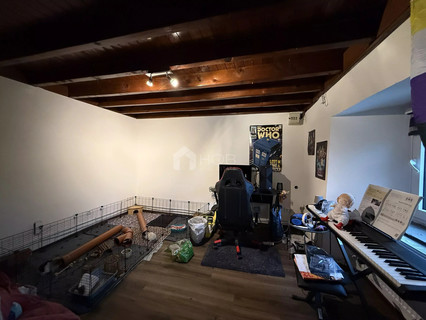 House with 6 bedroom(s) to sell in Basbellain