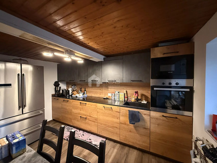 House with 6 bedroom(s) to sell in Basbellain