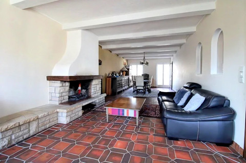 Moradia geminada com 3 quarto(s) para venda em Soleuvre