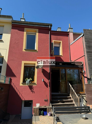 Casa senhorial com 4 quarto(s) para venda em Esch-sur-Alzette
