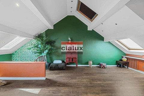 Casa senhorial com 4 quarto(s) para venda em Esch-sur-Alzette