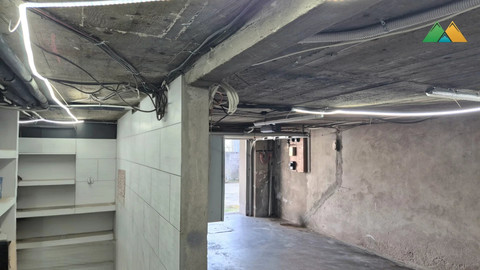 House with 4 bedroom(s) to sell in Mont-Saint-Martin