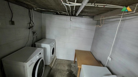 House with 4 bedroom(s) to sell in Mont-Saint-Martin