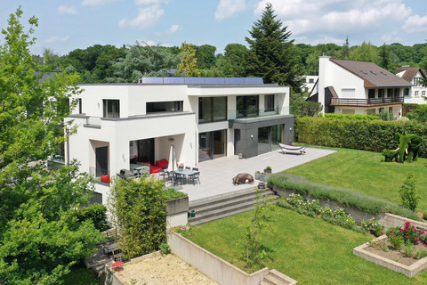 Villa with 6 bedroom(s) to sell in Kehlen