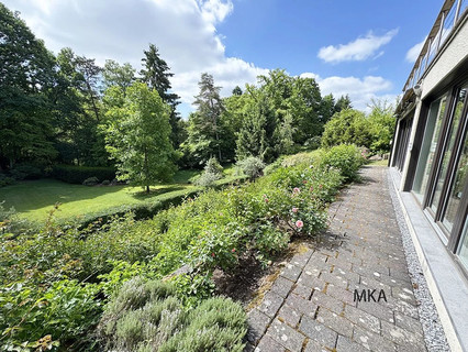 Villa with 5 bedroom(s) to sell in Kehlen