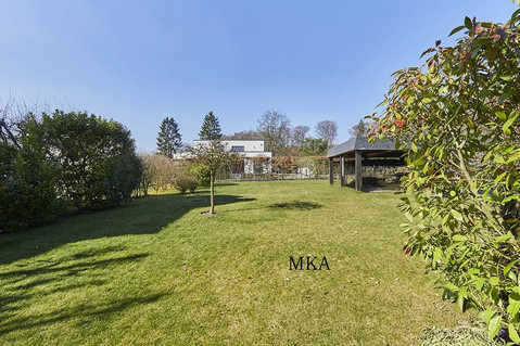 Villa with 5 bedroom(s) to sell in Kehlen