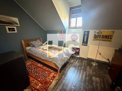 Moradia com 6 quarto(s) para venda em Hobscheid