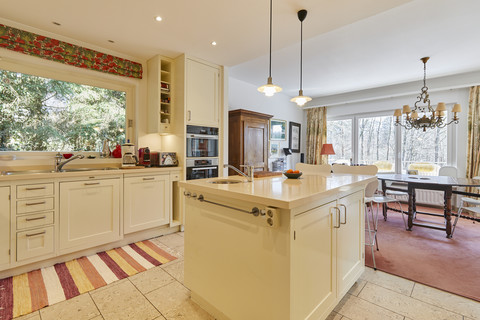 House with 5 bedroom(s) to sell in Kehlen