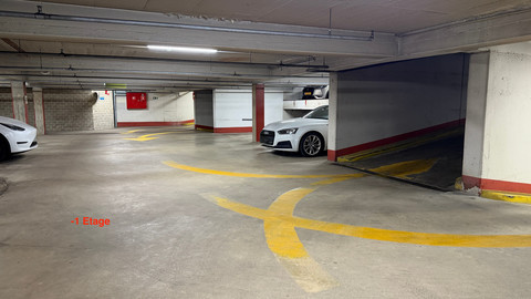 Car park to sell in Luxembourg-Gare