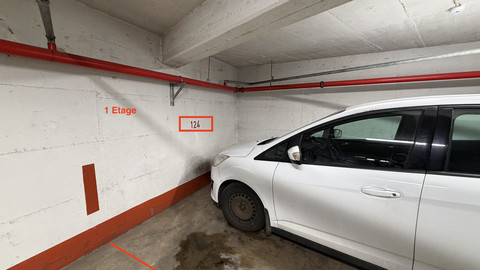 Car park to sell in Luxembourg-Gare