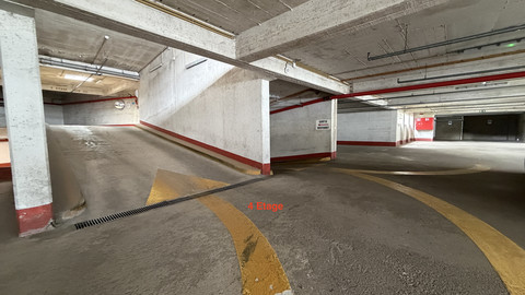 Car park to sell in Luxembourg-Gare