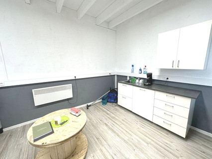 Warehouse/storage area to sell in Hermeskeil