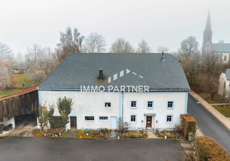 House with 4 bedroom(s) to sell in Basbellain