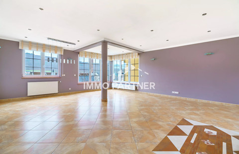 House with 7 bedroom(s) to sell in Wiltz