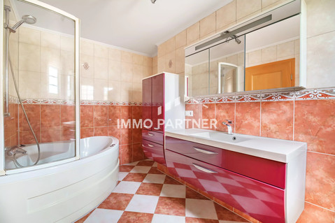 House with 7 bedroom(s) to sell in Wiltz