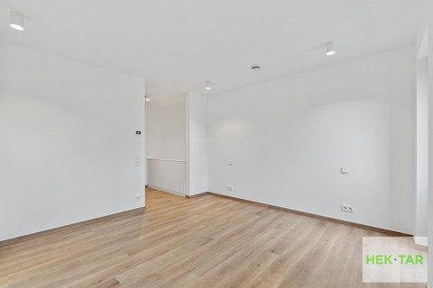 Apartamento com 3 quarto(s) para venda em Moutfort