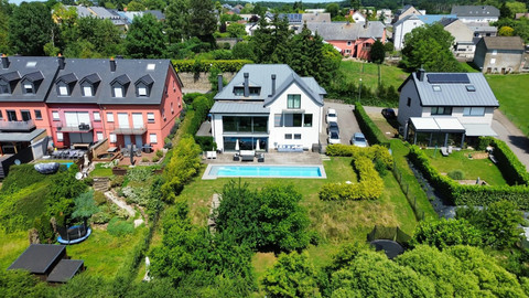 Villa 5 chambre(s) à vendre à Ehlange