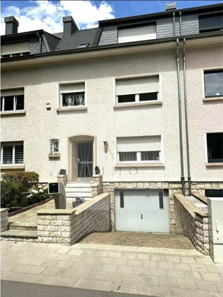Moradia com 4 quarto(s) para venda em Esch-sur-Alzette
