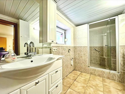 House with 4 bedroom(s) to sell in Eischen