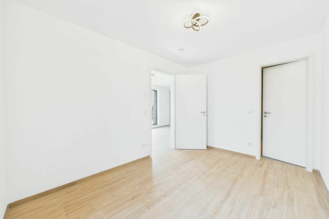 Apartamento com 1 quarto(s) para alugar em Heisdorf