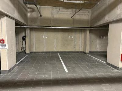 Garage to sell in Helmsange