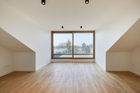 Moradia com 7 quarto(s) para alugar em Luxembourg-Gare