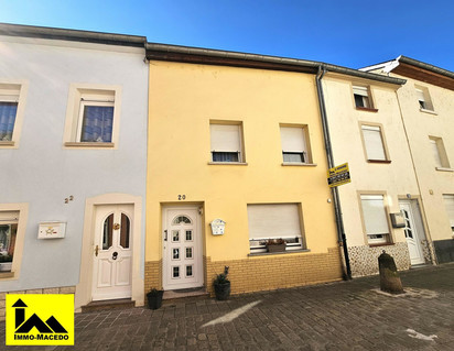 Village house with 4 bedroom(s) to sell in Diekirch