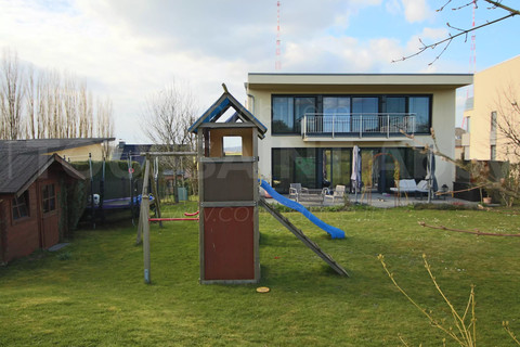 Maison 5 chambre(s) à vendre à Junglinster