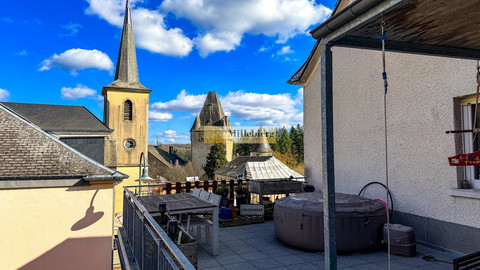 Duplex with 4 bedroom(s) to sell in Hollenfels