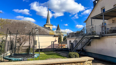 Duplex with 4 bedroom(s) to sell in Hollenfels