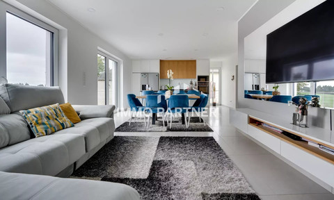 Semi-detached with 3 bedroom(s) to sell in Lieler